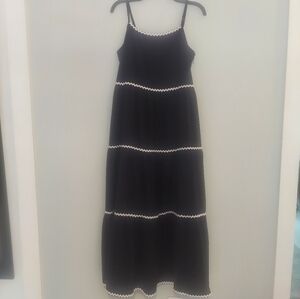 BTFMB Elegant Black and White Maxi Dress.   Size L
